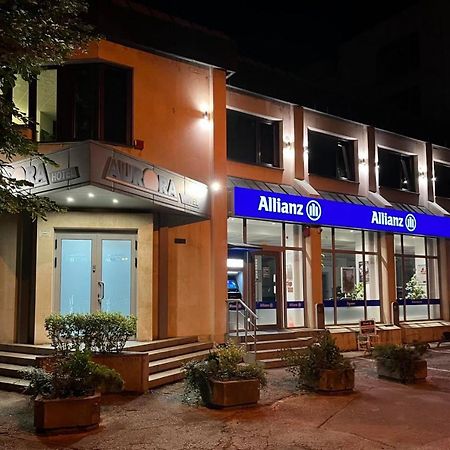 Хотел Аврора Haskovo Exterior photo